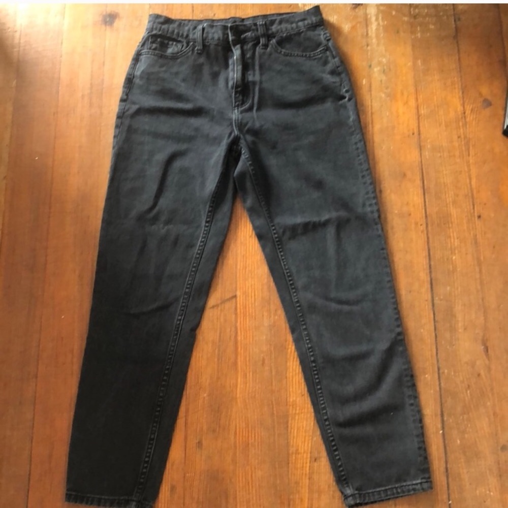 Urban Outfitters Black Mom Jean